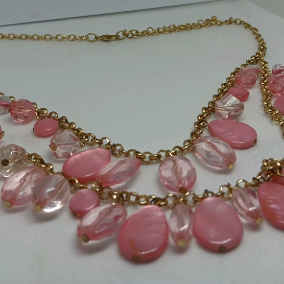 Pink and Gold Bead Necklace - Picture 5 of 7